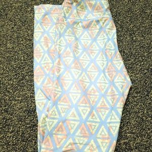 Sold Lularoe leggings